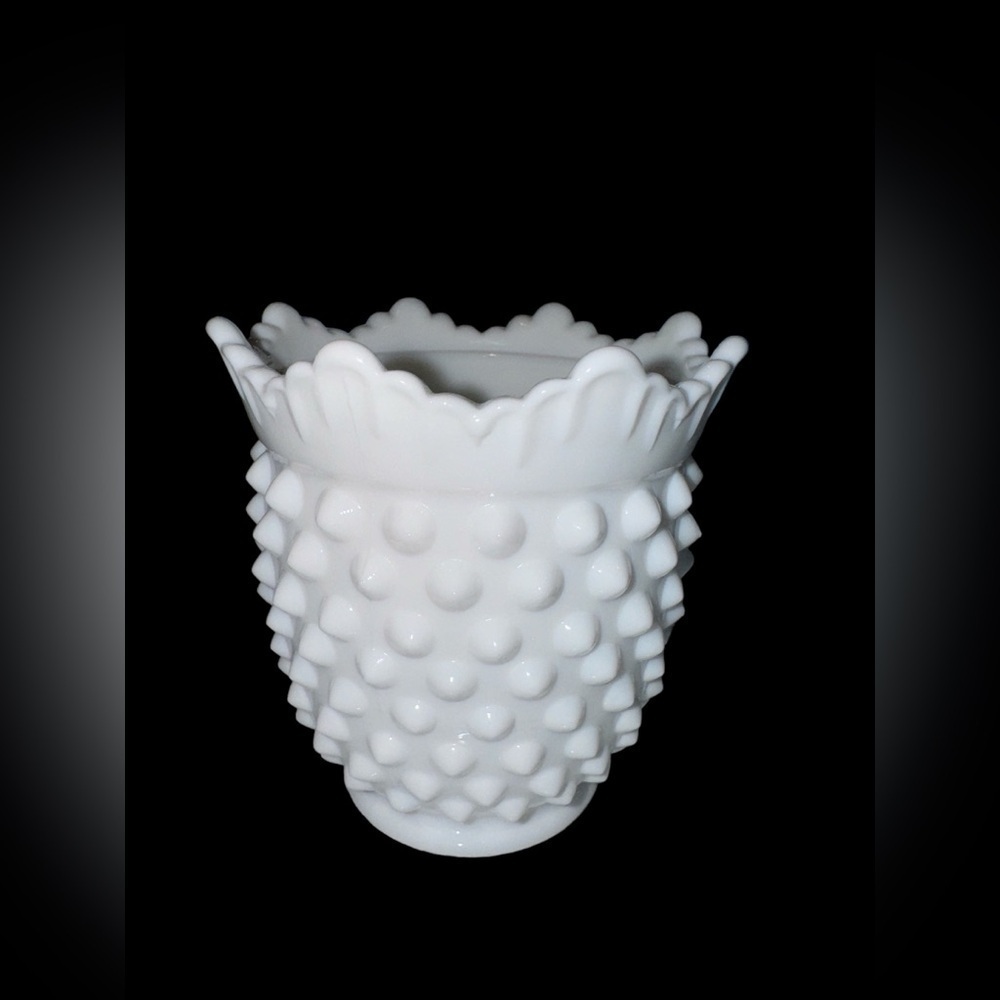 Vintage Fenton White Milk Glass Hobnail Bowl/ Dish